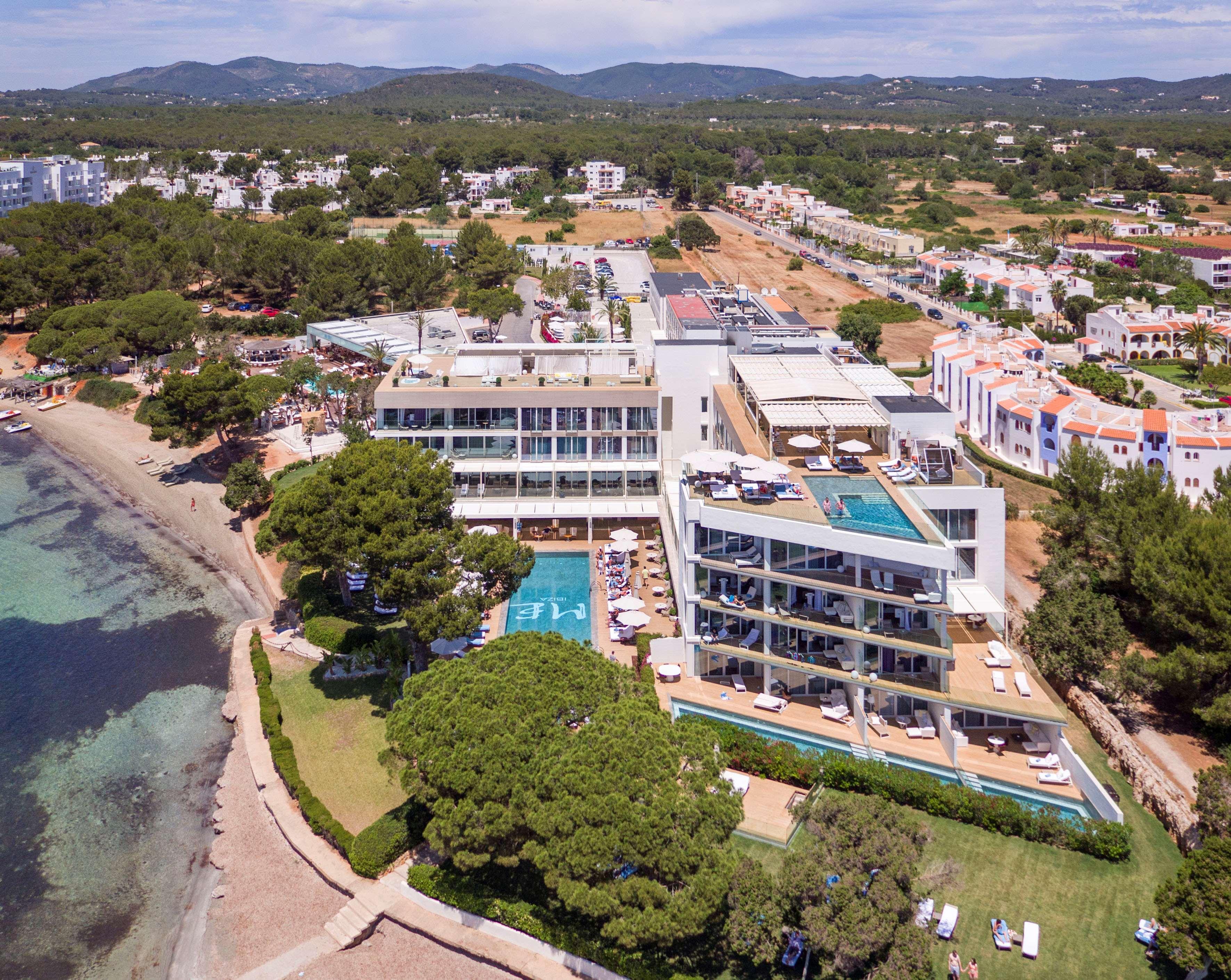 Me Ibiza - The Leading Hotels Of The World Santa Eularia des Riu Exterior photo